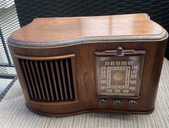 Working Vintage Art Deco Radio - Read The Details BEFORE You Message Me, Please