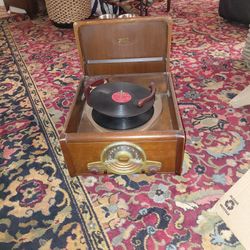 antique zenith record player