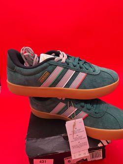 Adidas VL Court Sneakers Size 8