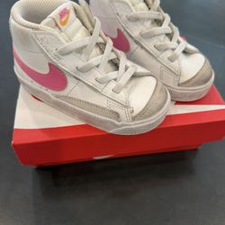 Nike Toddler Shoes 