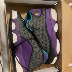 Jordan’s Kids Size 6