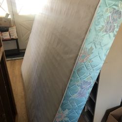 Queen Box spring 