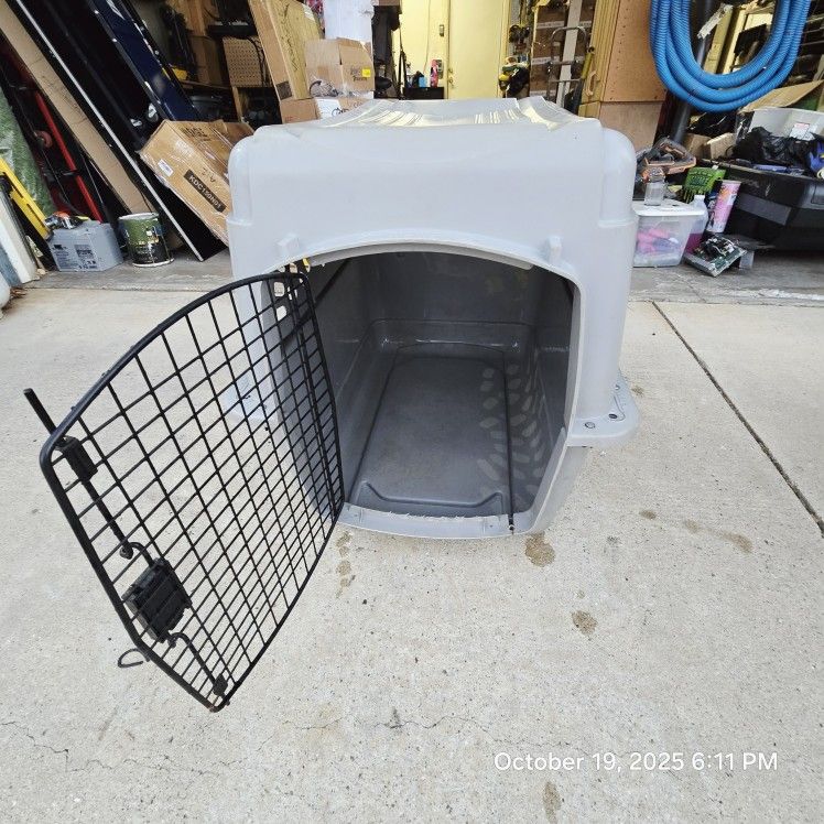 Petmate Dog O Cat Kennel