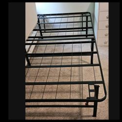 Portable twin bed with mattress