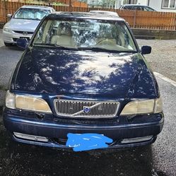 1999 Volvo S70