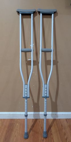 NEW Medline Crutches