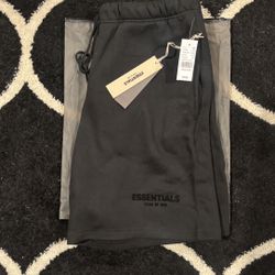 Essential Shorts