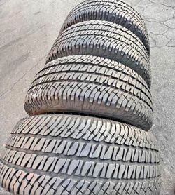 275/65/20 Michelin 🌟🌟 Vendo un set de llantas con 80% de vida las 4 🌟🌟🤩