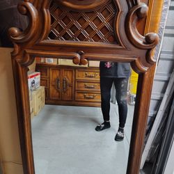 Dresser/Mirror