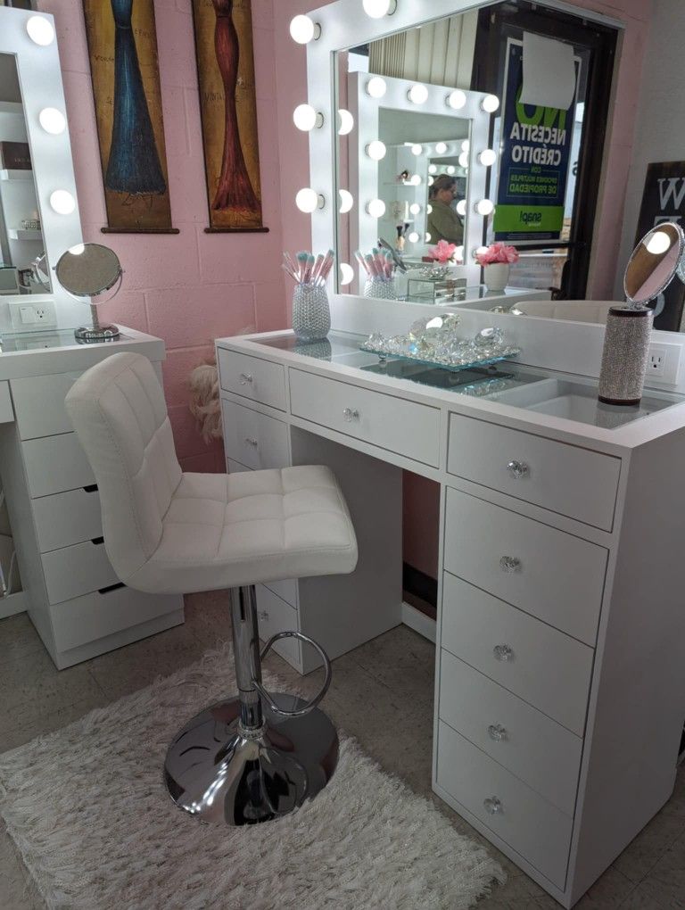 makeup vanity