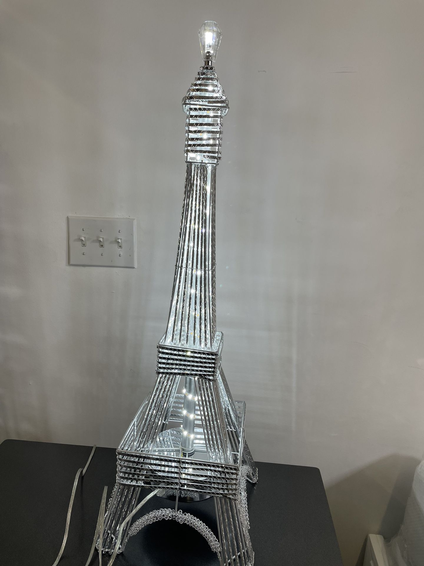 Paris Eiffel Tower Table Lamp With Light With 3 Color