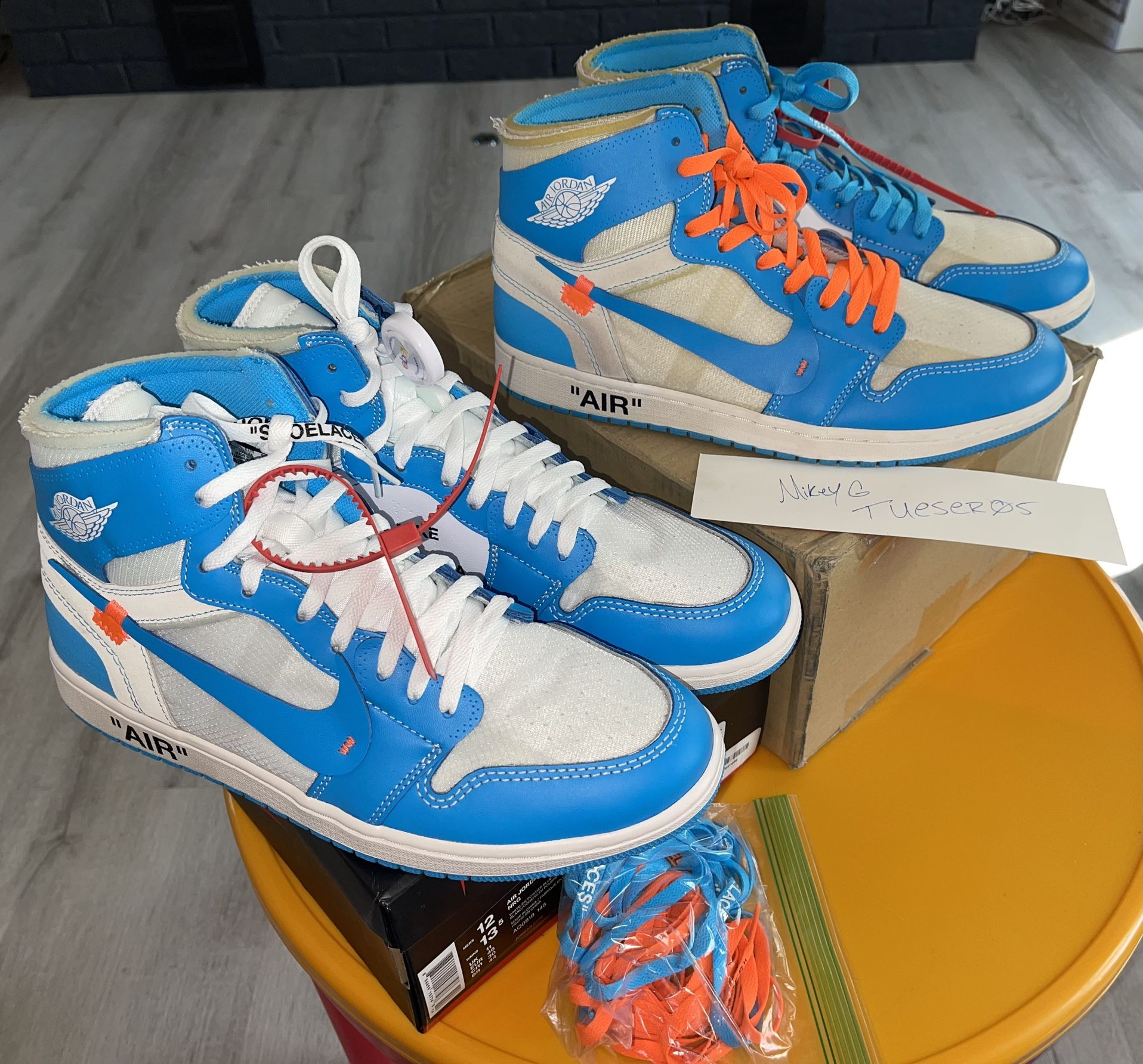 Air Jordan Retro 1 UNC Off White