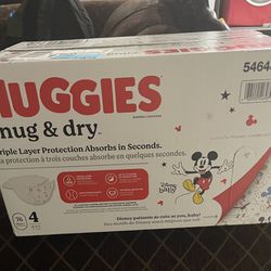 📦 Package 📦 1 Box Huggies Snug Dry Diapers And 1 Box Simply Clean Wipes 