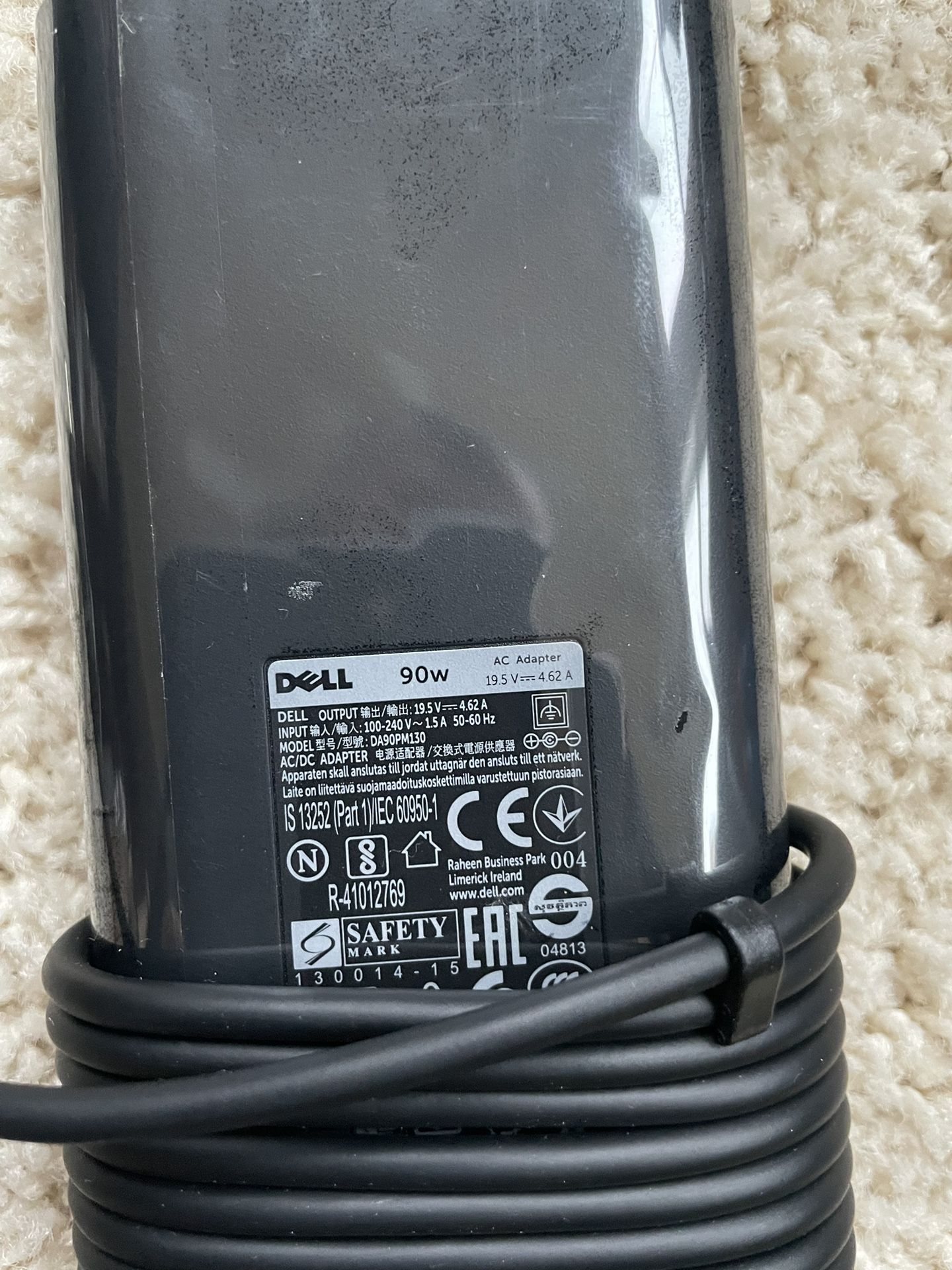 Dell DA90PM130 LA90PM130 90 Watt Charger AC Adapter
