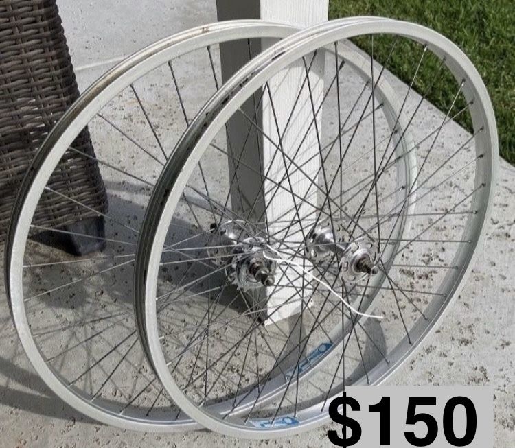 Vintage BMX  , RARE! , Old School , Shimano Hubs , Made In The USA , Sun  Levanter, 26x1.75 ,  70s , Spin Straight , Klunker ? , Located In LaHabra Ca
