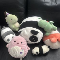 Miniso plushies and other plushies Take the family