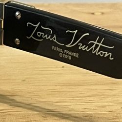 Louis Vuitton Shades