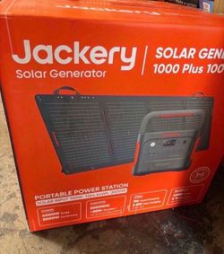 2000W Output/4000W Peak Solar Generator 1000 Plus Expandable Push Button Start Battery LiFePO4 100W Solar Panels