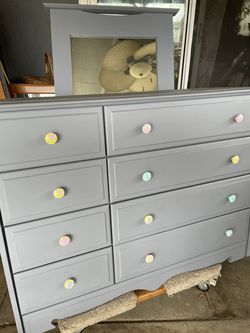 Gray Dresser wood - 8 drawers 49.5 inches wide/. 36 inches high /. 17.5 inches with mirror