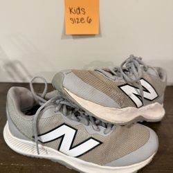 Baseball Turfs Kids Size 6