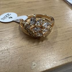 Gold plated ring size 9