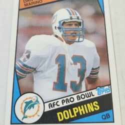 Really Nice 1984 Topps  Dan Marino Rookie Card In Near Mint Or Better Condition... 