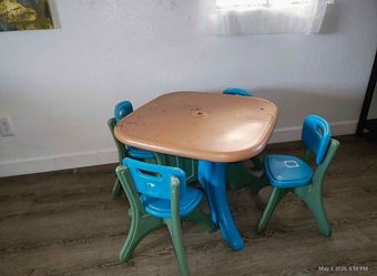 Toddler table