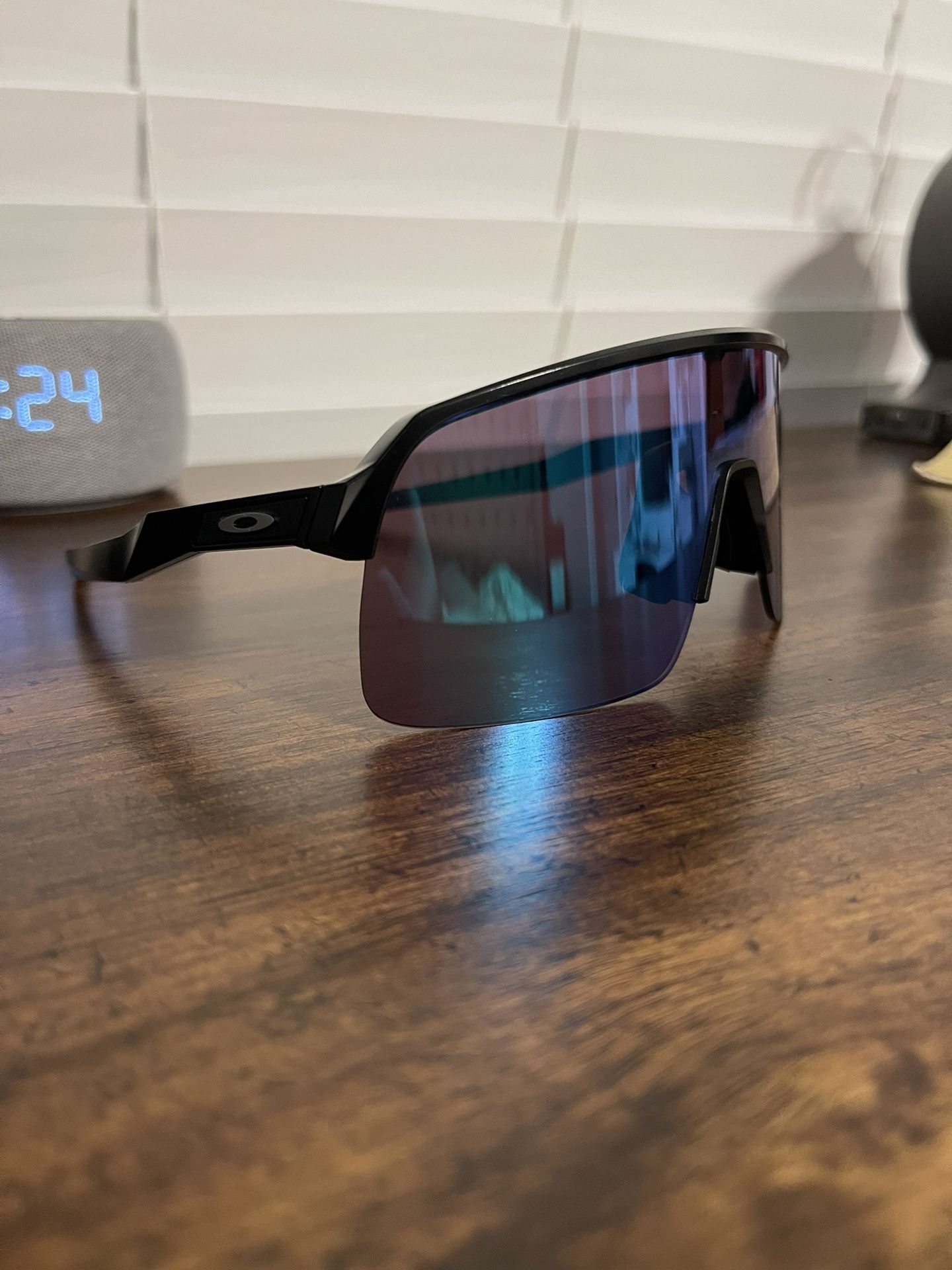Oakley Sutro Lite