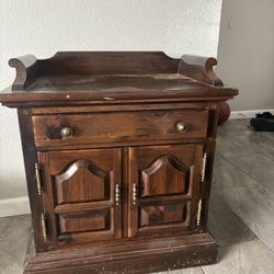 Ethan Allen Side Table 