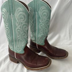 Women’s Cowboy Boots 