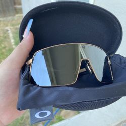 Oakley Sunglasses 