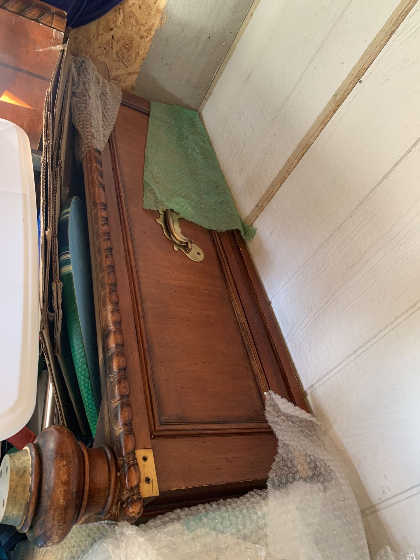 Display Coffee Table With Glass Top And Felt Lined Drawer