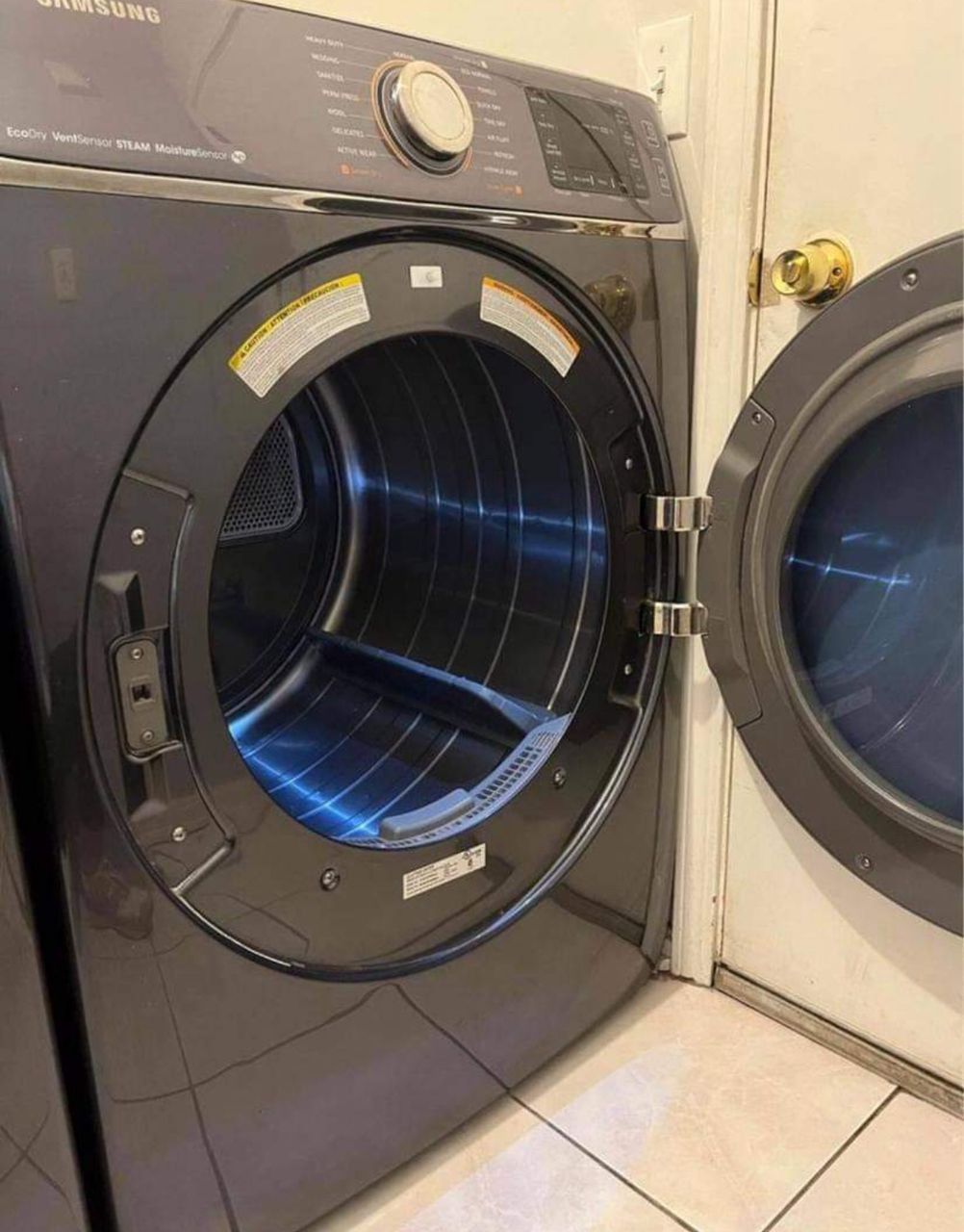 Washer and dryer set
