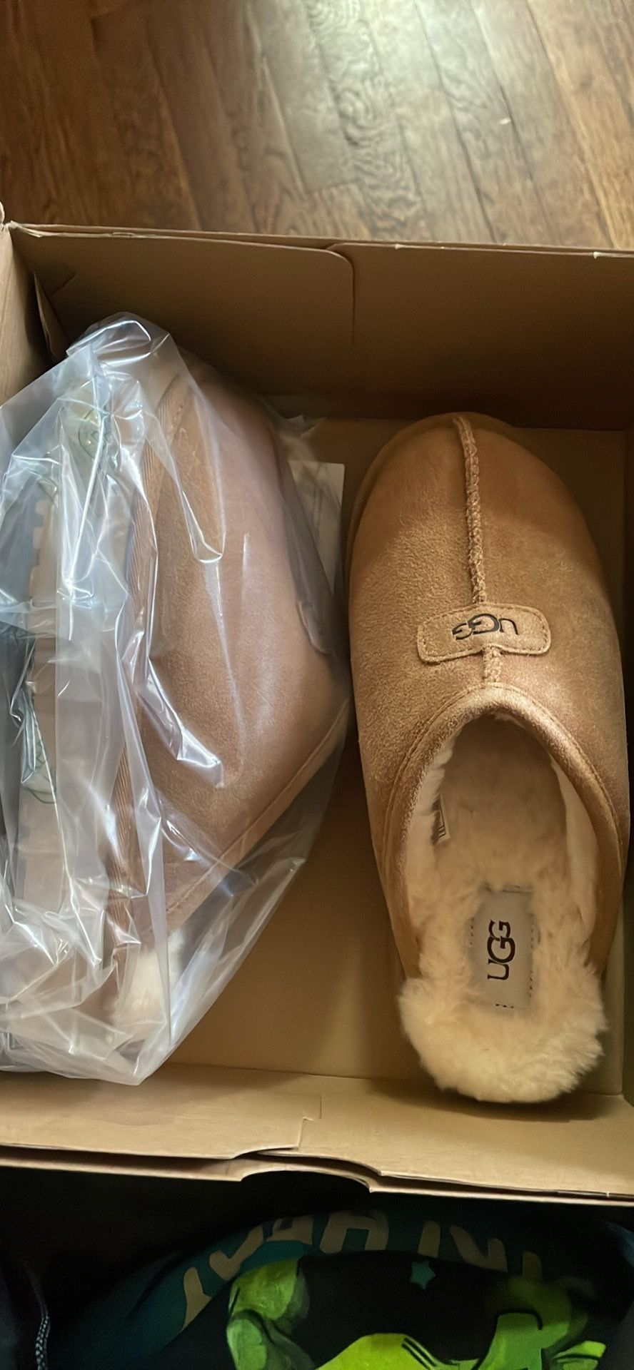 Ugg slides