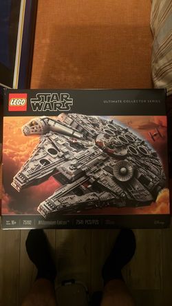 LEGO Star Wars Millennium Falcon 75192 UCS. SEALED WILL RETIRE IN 4 MONTHS