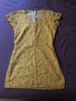 Yellow with floral blings..traditional salwaar/dress..size: xs/s
