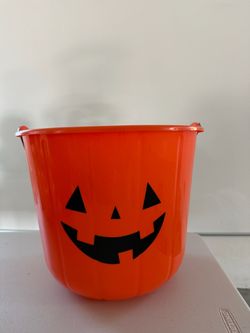 Halloween Jack-O-Lantern Trick-or-Treat jumbo Bucket
