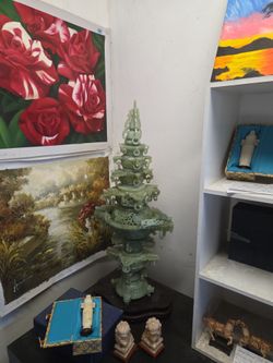 Chinese jade sculpture