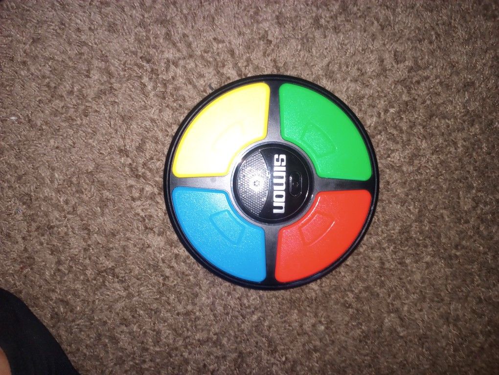 Simon Toy