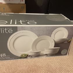 48 Pieces  Dinnerware Set In The Box