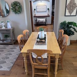 Farmhouse Dining Room Table and (6) Napoleon Pottery Barn Chairs