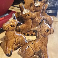 Donkey Salt Pepper and Napkin Holders