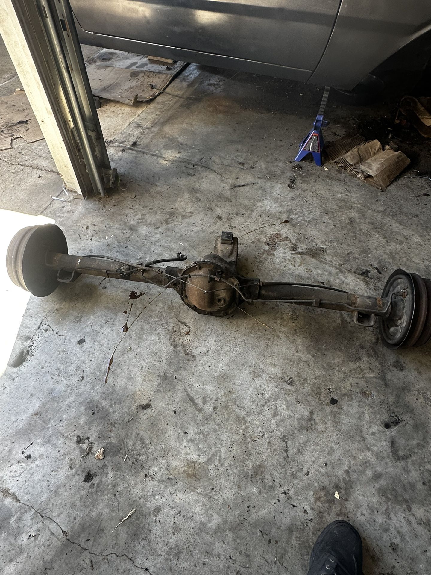 Mopar 7 1/4 Rear End