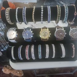 New Watches And Bracelets And Necklaces 