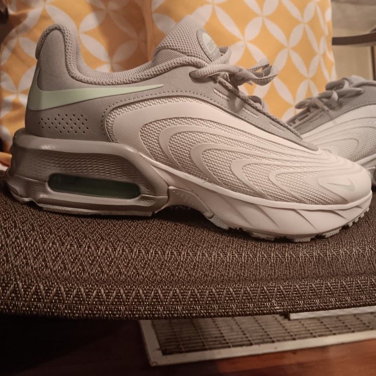 Brand New Nikes Size 8