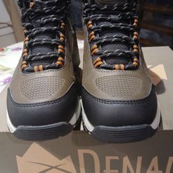 Denali HILLSTONE Shoes For Men’s  Size 8 Color Brown 