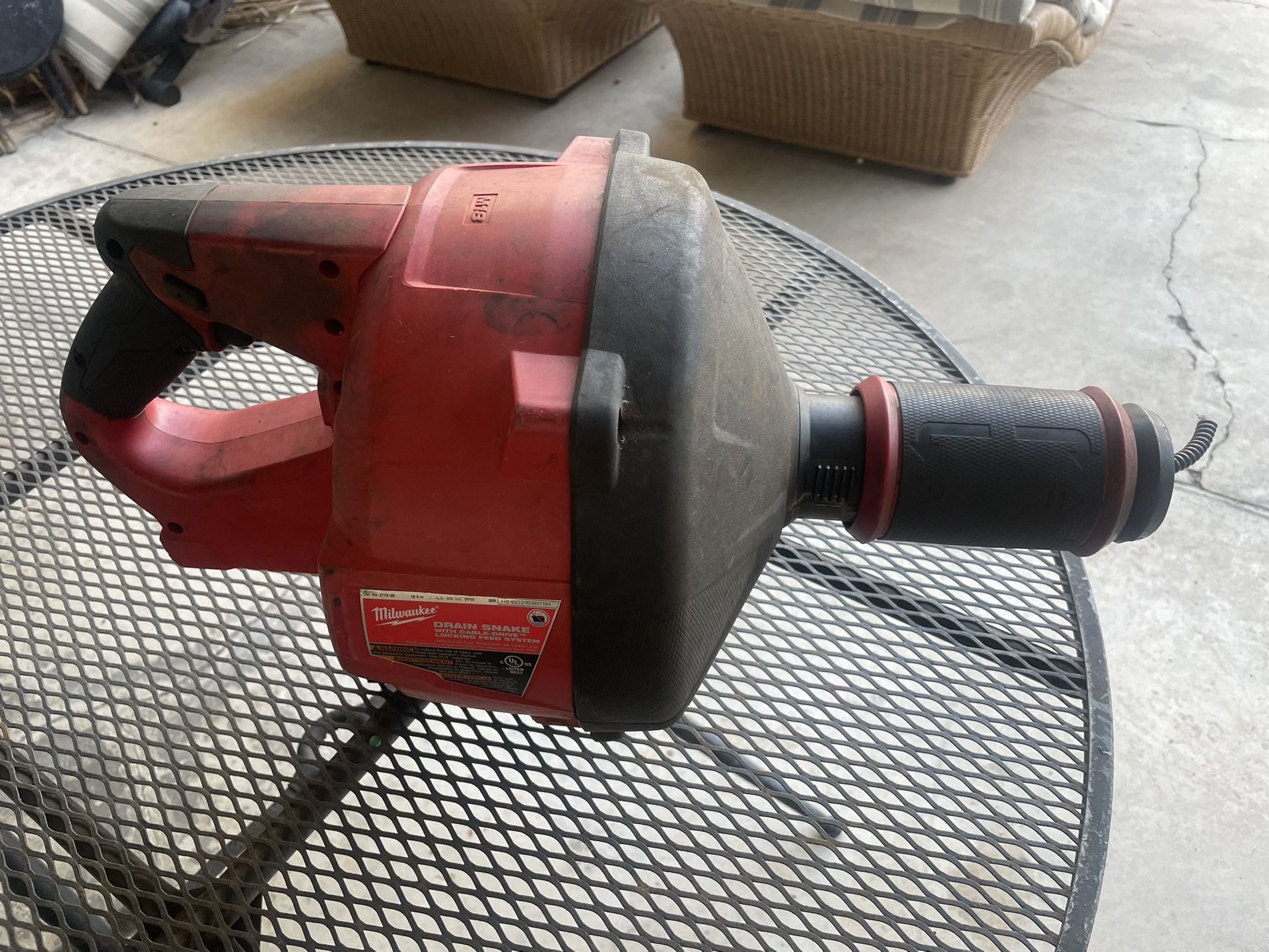 $100 Milwaukee Snake Cordless M18