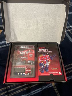 RARE Hot Wheels Transformers Optimus Prime Mattel Creations RLC BRAND NEW HXT02-9993