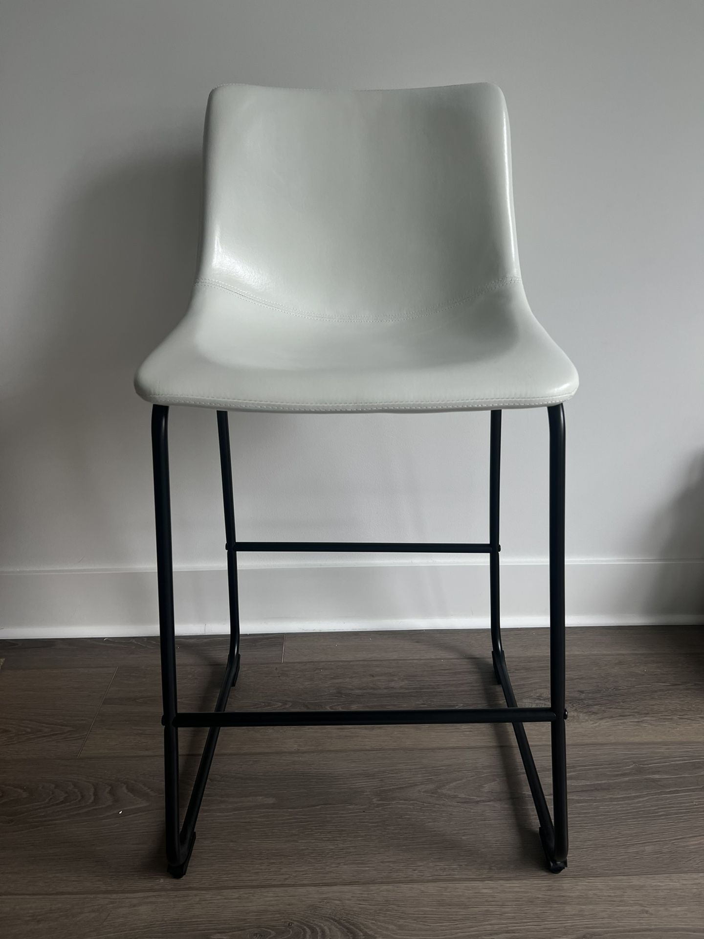 30 Inch Counter Height Bar Stool (1)