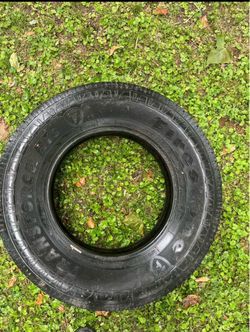 245/75/17 Tire